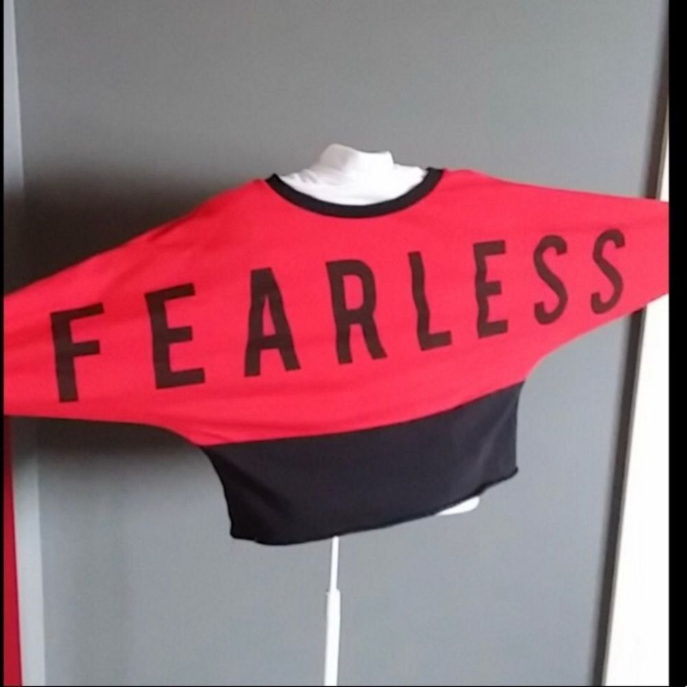 FEARLESS Crewneck | 2/$25